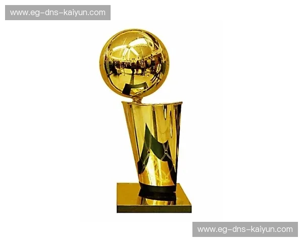 紫金荣耀撞上迈阿密硬核:12月5日,洛杉矶不眠夜的权杖之争 紫金荣耀撞上迈阿密硬核:12月5日,洛杉矶不眠夜的权杖之争